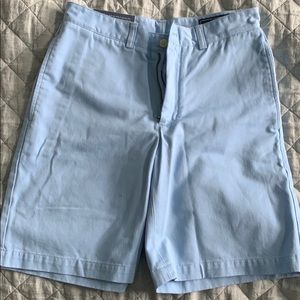 Blue vineyard vine club shorts